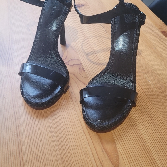 Black sandals - Picture 2 of 5